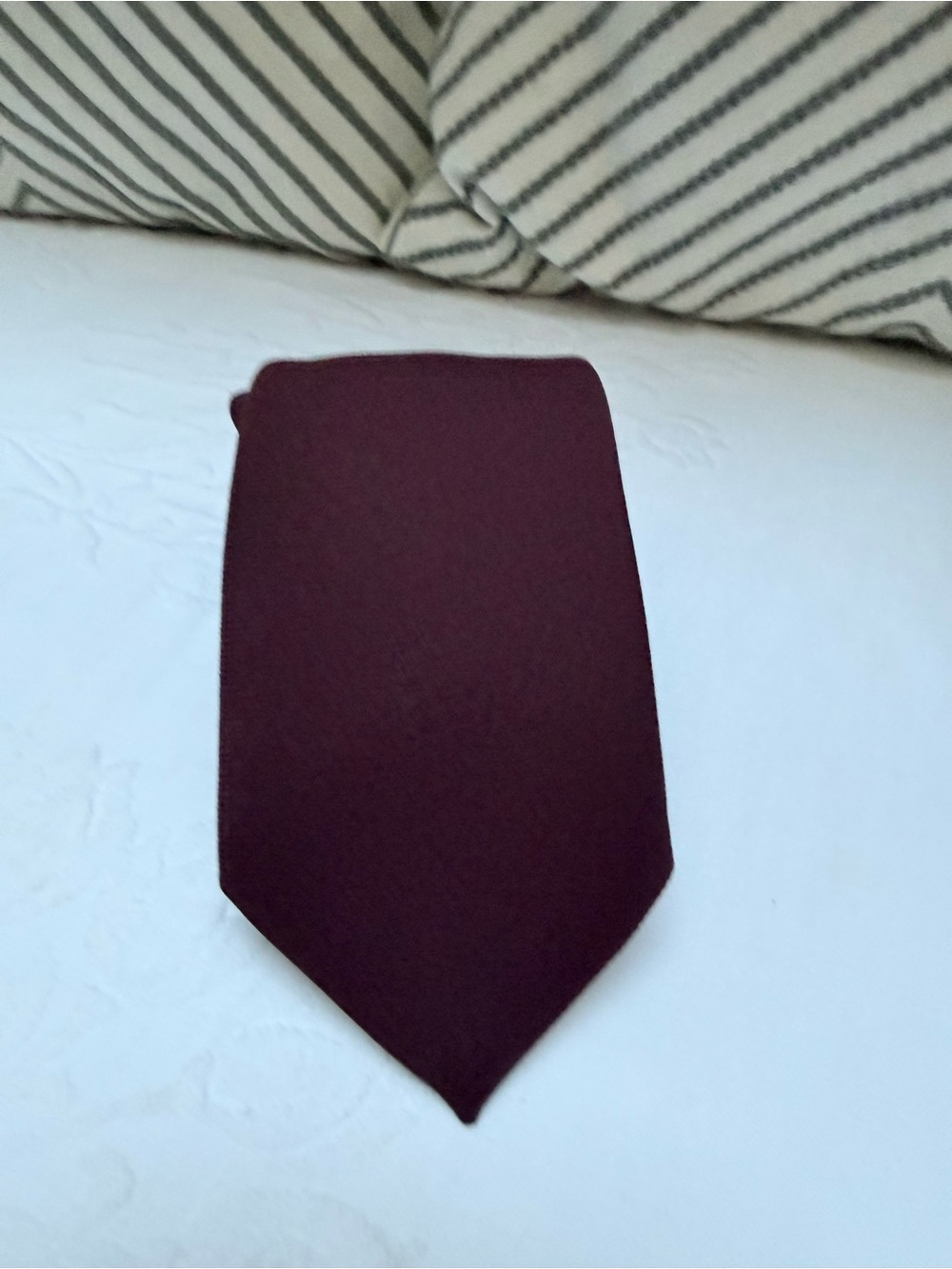Craft Solid Burgundy Men's Tie